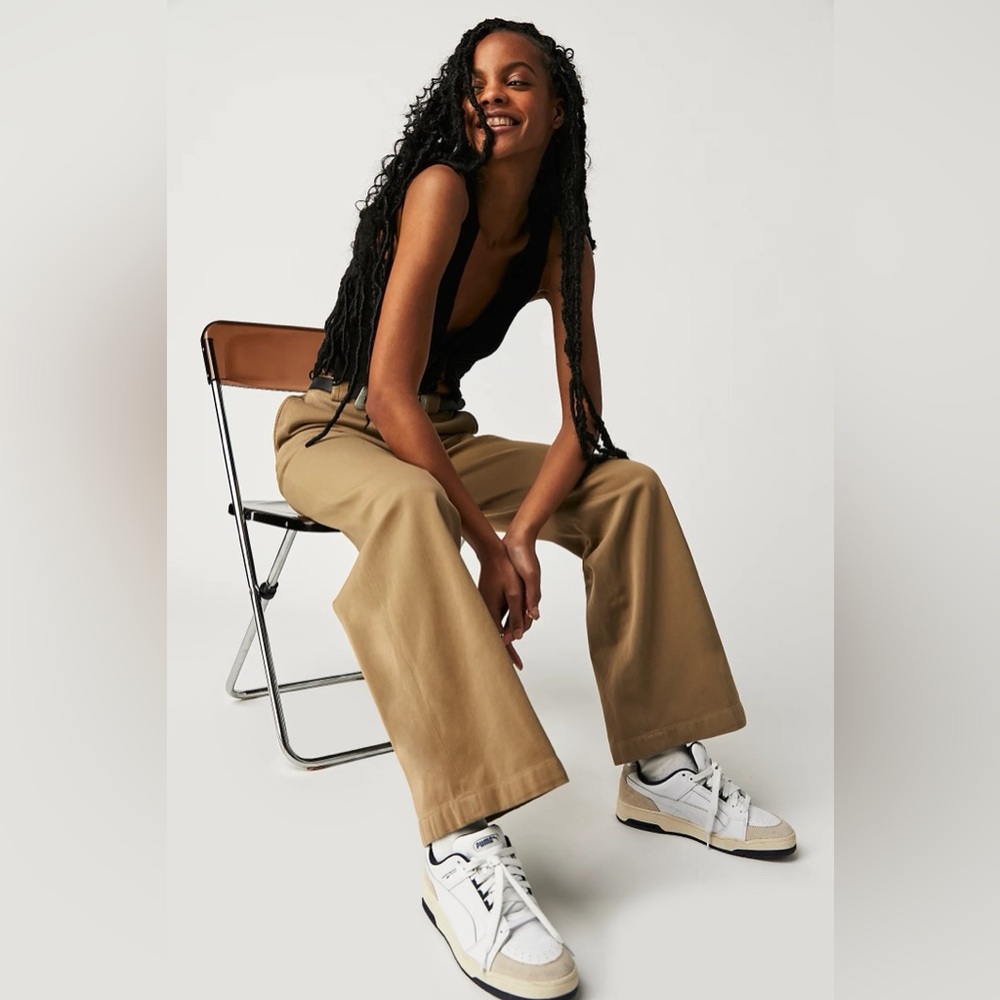 CLOSED Laon Khaki Brown Mid Rise Straight Leg Trousers Pants in Size 25